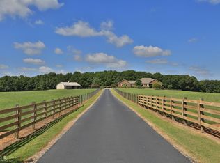 1180 Sweetbriar Trce, Madison, GA 30650