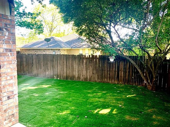 4th image of 2433 Kingsford Ct