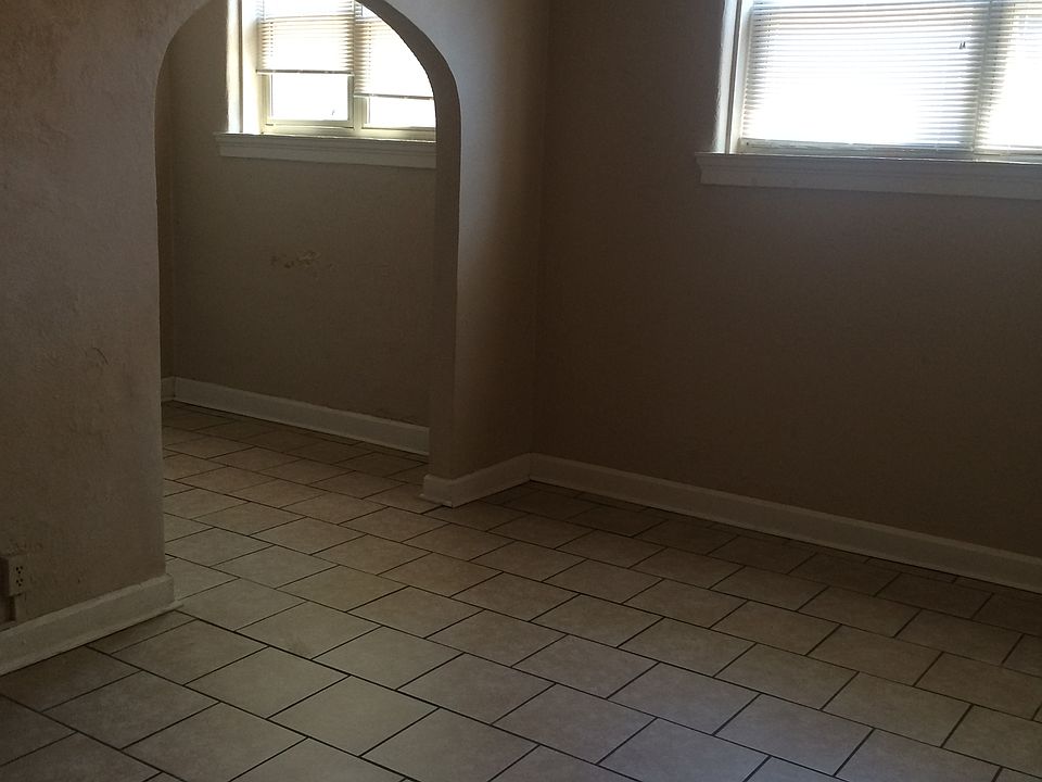 1st image of 57 E 38th St APT B-1