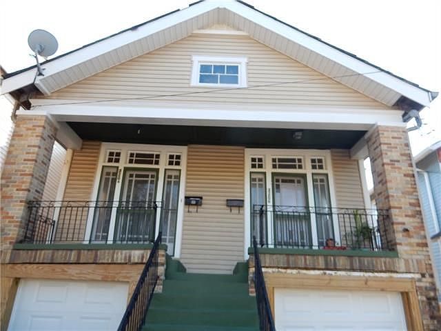 1st image of 3204 Banks St