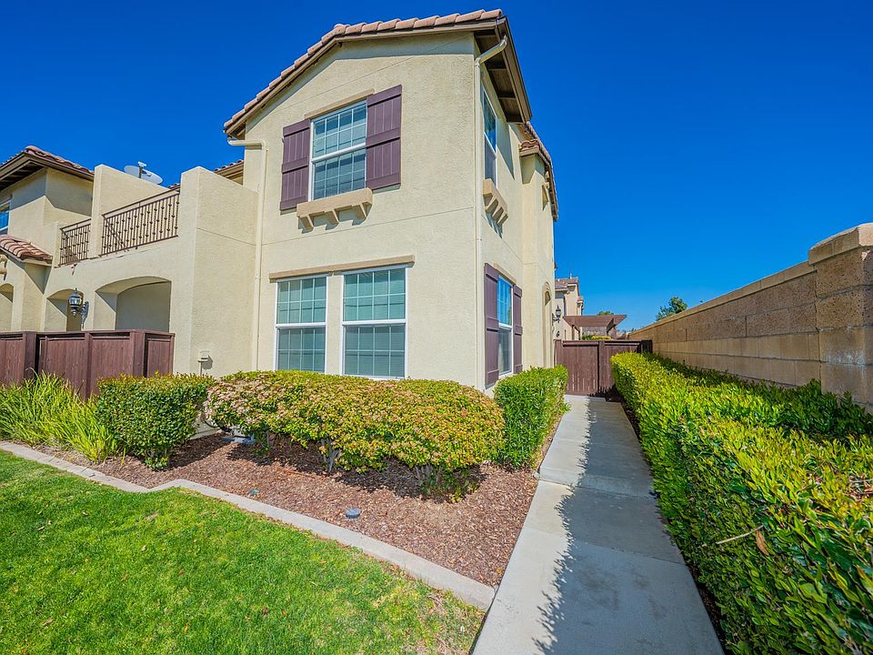 1st image of 41860 Davenport Way Unit D