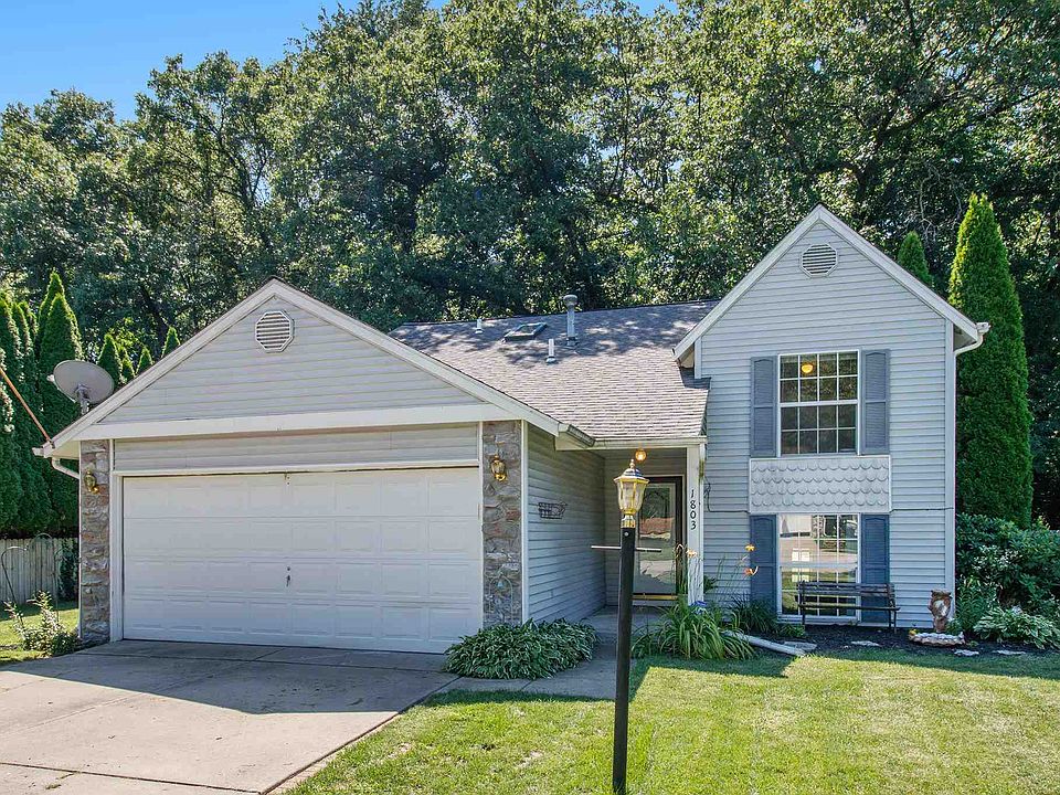 1st image of 1803 Woodland Dr
