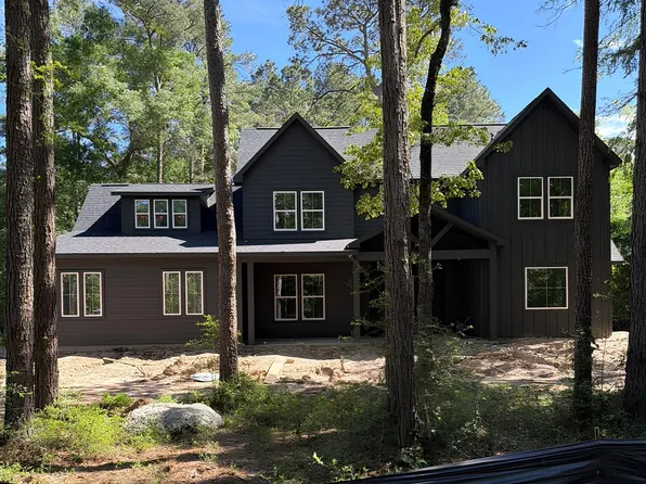 303 Pelican St, Magnolia, TX 77355