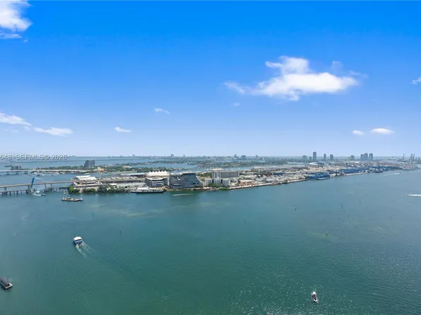 335 Biscayne Blvd, Miami, FL