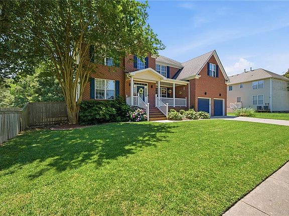 2nd image of 2303 Fern Mill Ln