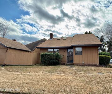 200 Rollins Drive #22, Greenville, NC, 27834