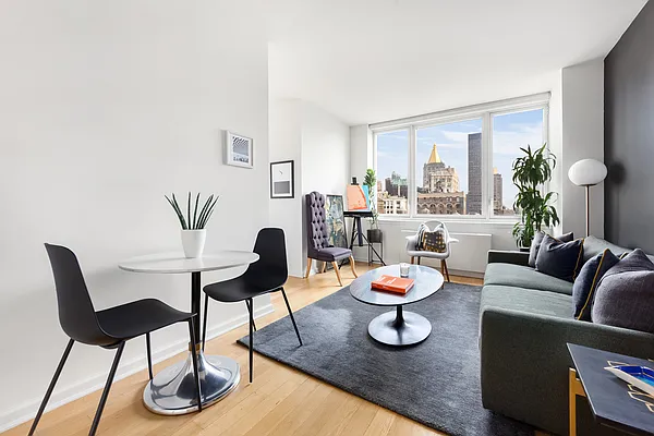 Rented by Compass | media 1