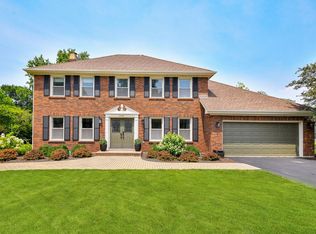25W184 Setauket Ave, Naperville, IL 60540