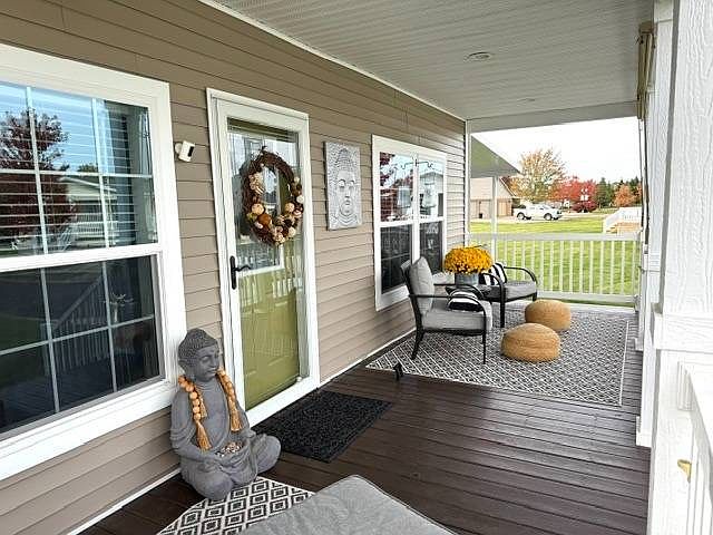 30048 Pin Oak Ct, photo 3