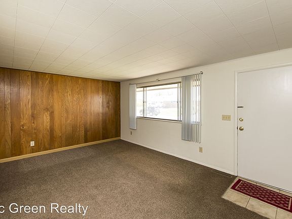 3rd image of 5525 Storck Dr