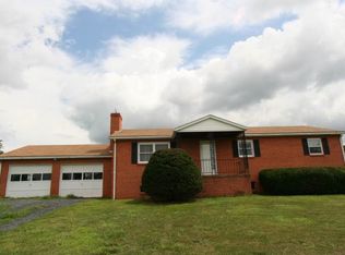 9570 Cobbler Vista Ln, Marshall, VA 20115
