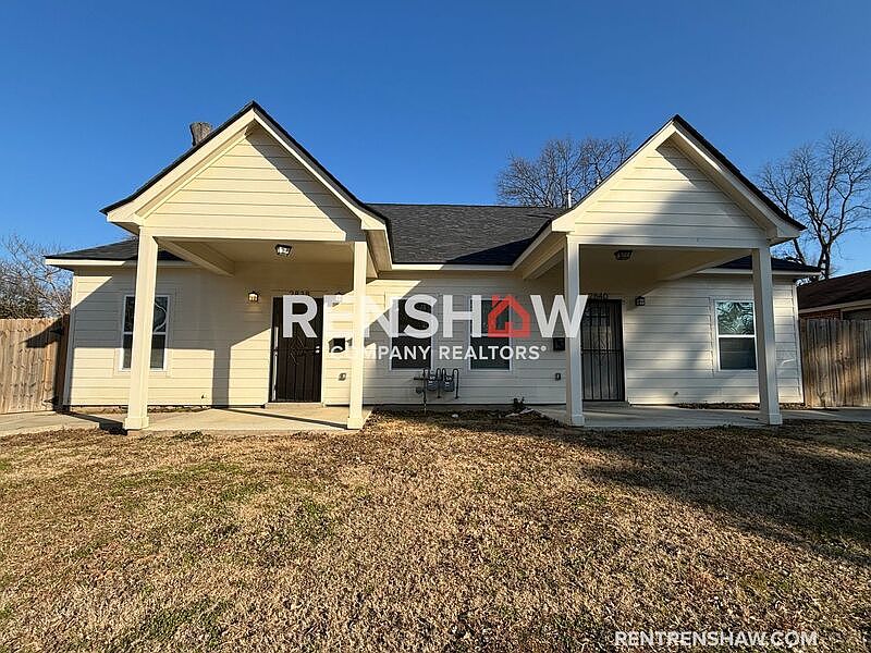 1st image of 2838 Choctaw Ave