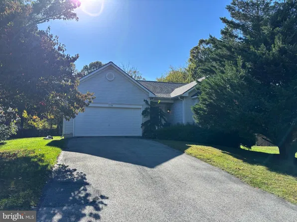 111 General Pender Ct, Harpers Ferry, WV 25425