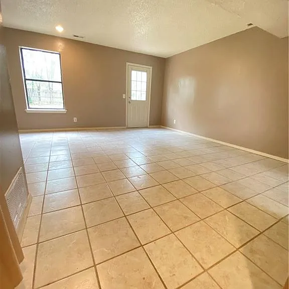 1408 Christy Dr #C — Photo 2