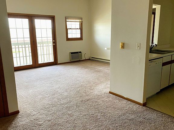 3rd image of 431 Leah Ln APT 3B