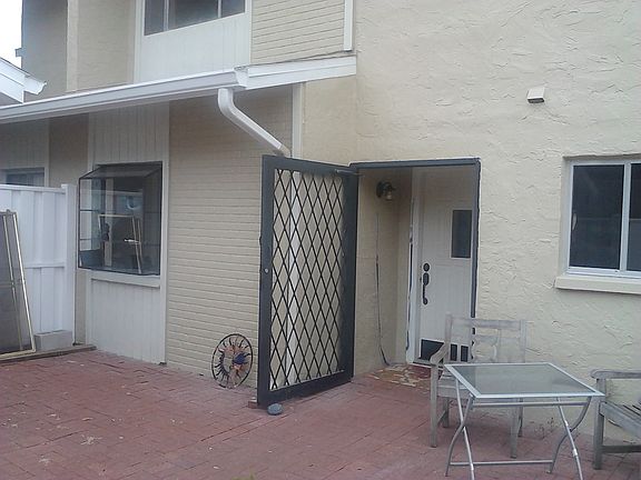 2nd image of 6715 Cape Sable Way NE Unit 2