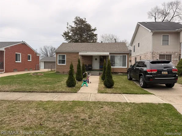 6624 Centralia St, Dearborn Heights, MI 48127