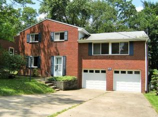 713 Brafferton Dr, Pittsburgh, PA