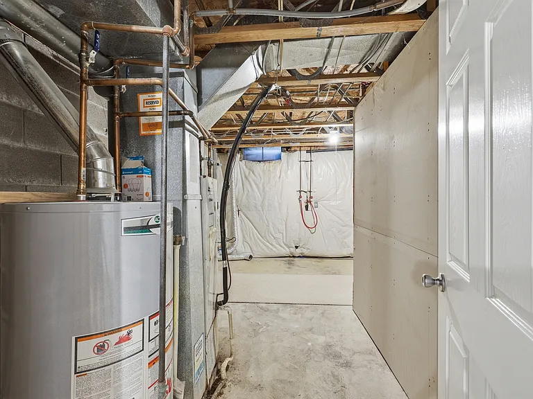 1882 Bennigan Dr — Photo 23