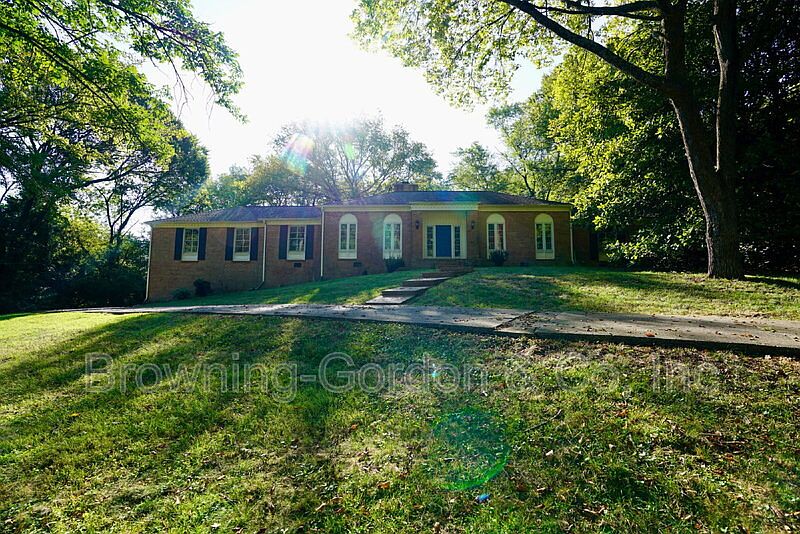 1st image of 5345 Green Valley Ct