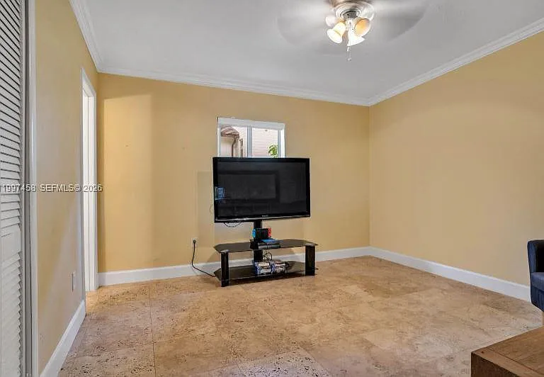 7405 SW 79th Ct — Photo 16