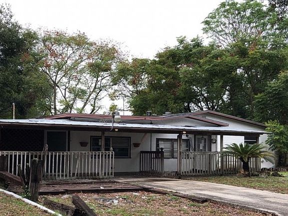 4th image of 731 Belair Ave