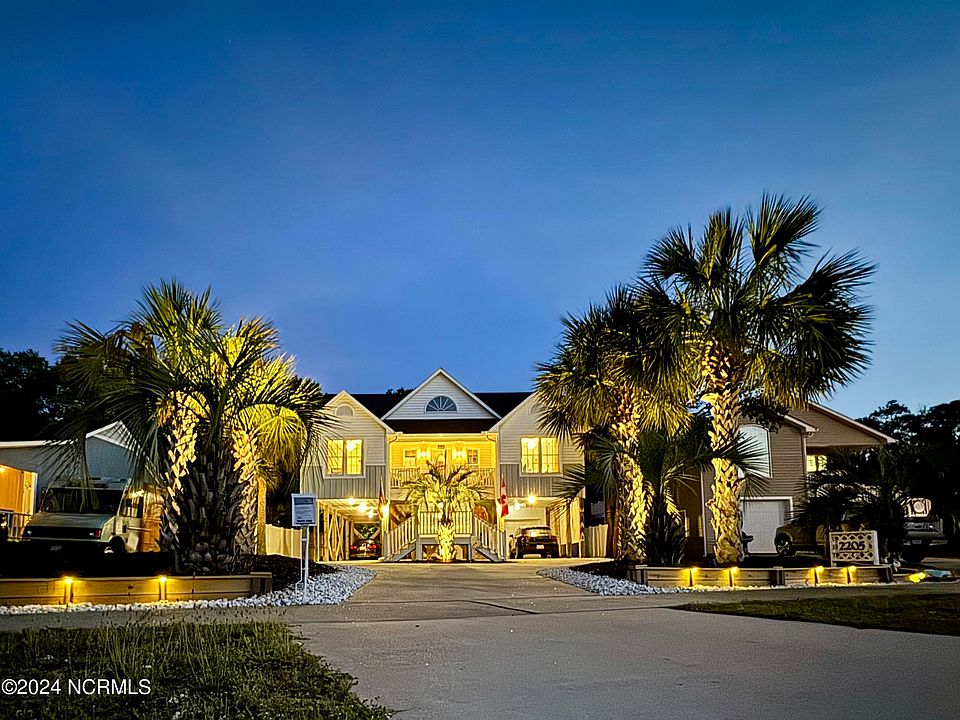 1st image of 2205 W Oak Island Drive