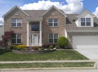 1600 Bent Maple Dr, Blacklick, OH