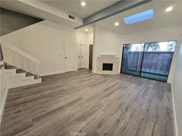 18445 Hatteras St Unit 603, Tarzana, CA 91356