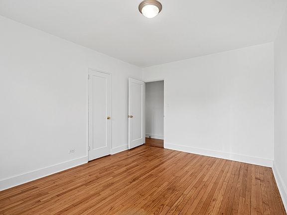 3rd image of 20-16 Seagirt Blvd #5A