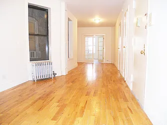 Rented by DSA Realty Midtown West