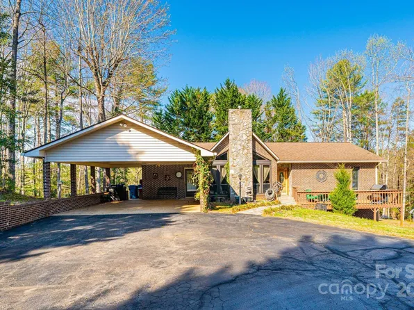 57 Laurel St, Granite Falls, NC 28630