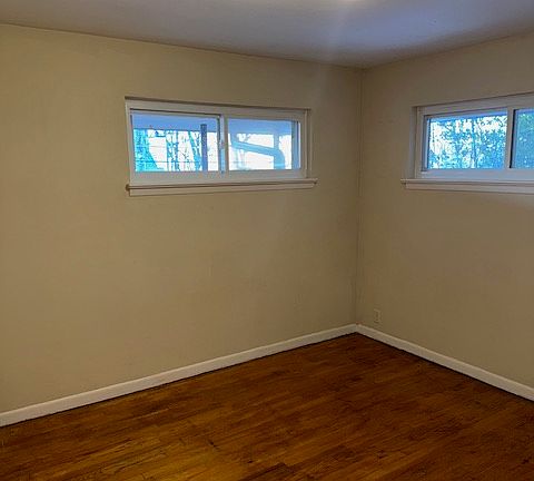 3rd image of 4300 Fitehaven Dr