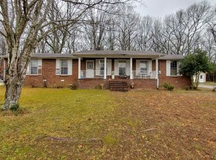 1021 Oakdale St, Manchester, TN 37355