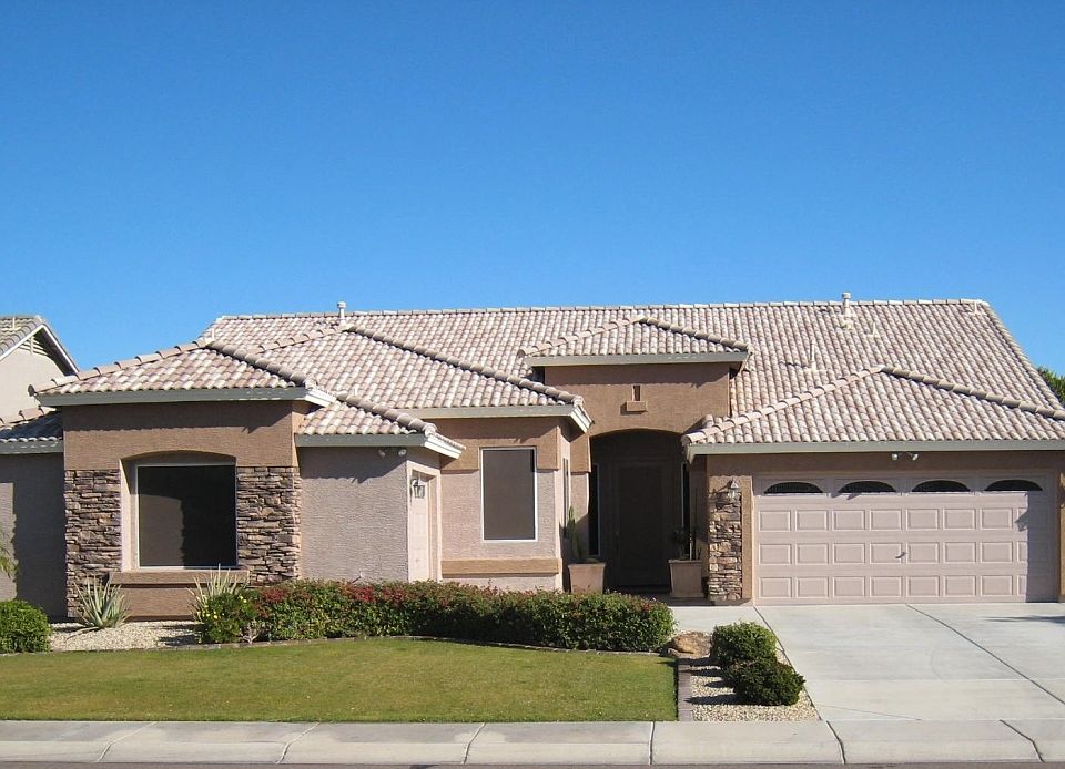 1st image of 25747 N 69th Dr