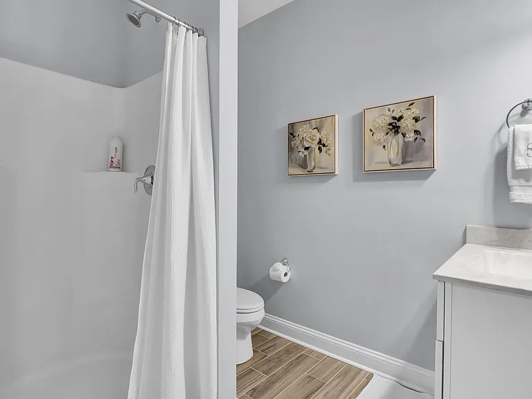 651 Crown Pointe Dr — Photo 33