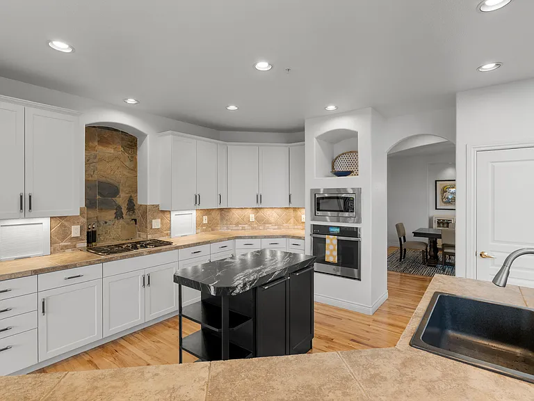 5915 Buttermere Dr — Photo 15