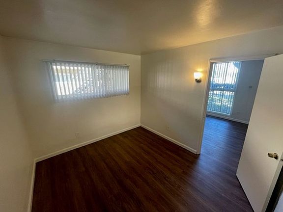 5th image of 4080 Lamont St #1