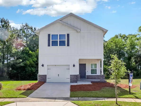 34 Sandywoods Ct, Freeport, FL 32439