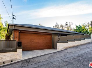 8796 W Hollywood Blvd, West Hollywood, CA 90069