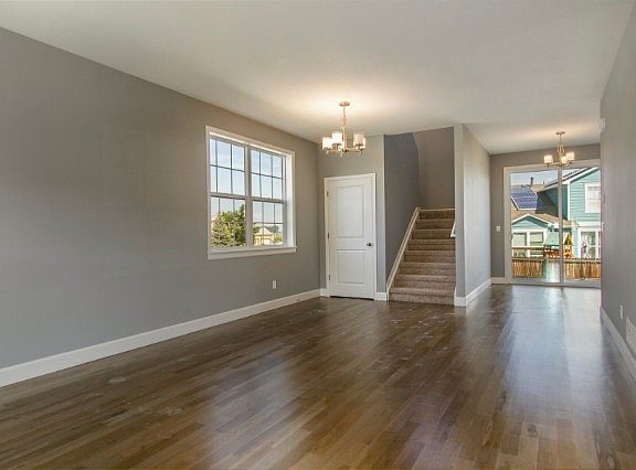 5th image of 19271 E Evans Pl
