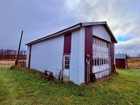 5th image of 970 County Road 89