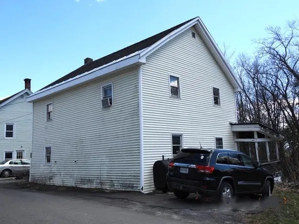 45 Elizabeth St, Port Henry, NY 12974