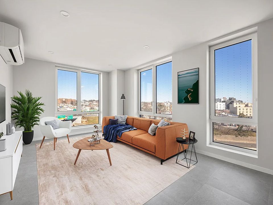 1st image of 13277 Metropolitan Ave #6C