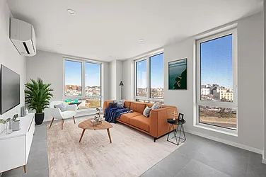 132-77 Metropolitan Avenue, #6C