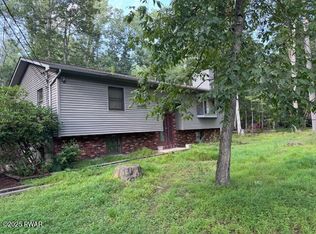 106 Quinn Ter, Milford, PA 18337