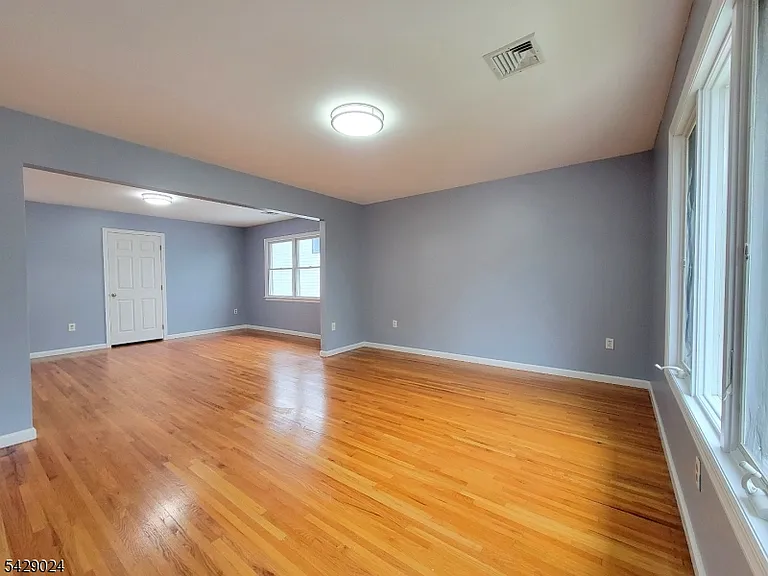 154 Norwood Ave #2 — Photo 6