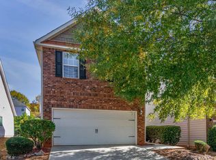 316 Clover Brook Dr, Locust Grove, GA 30248