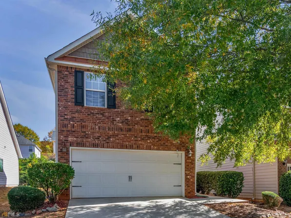 316 Clover Brook Dr, Locust Grove, GA 30248