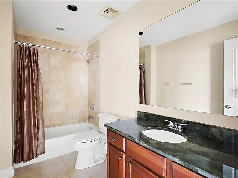 449 S 12th St #1904 — Photo 5